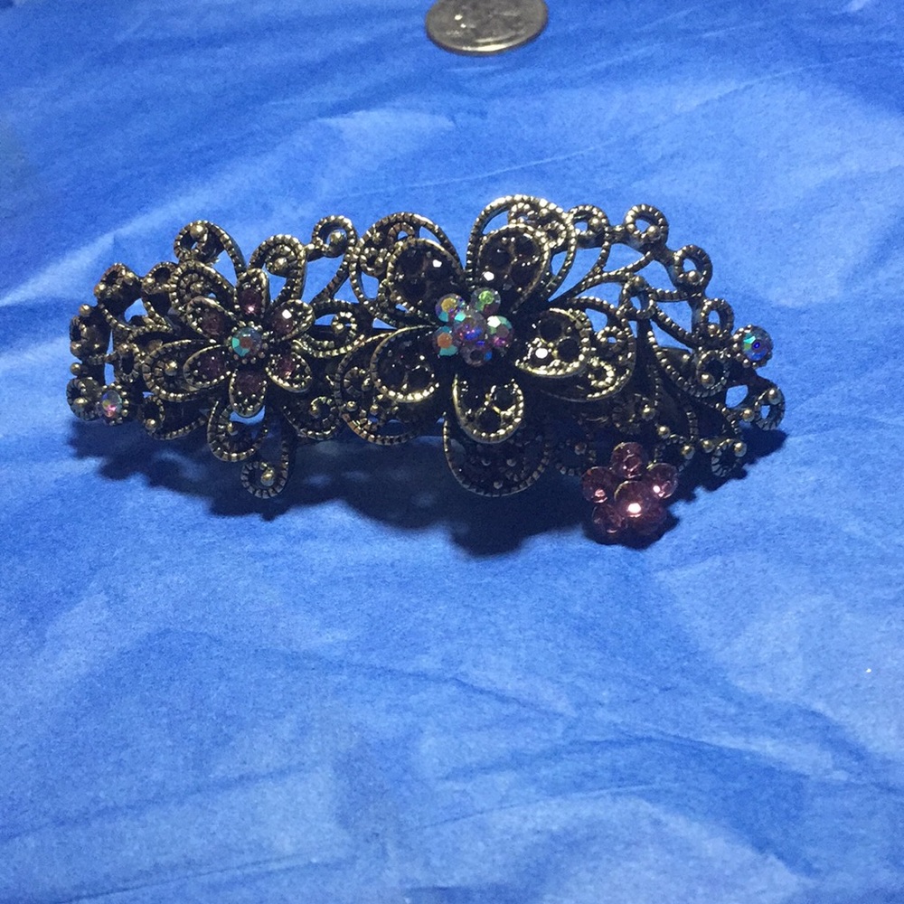 Beautiful barrette - Picture 3 of 4